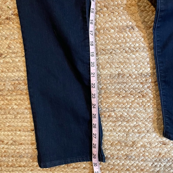 CALVIN KLEIN Jeans Women’s Straight Size 12 Dark Denim Blue - Picture 11 of 12